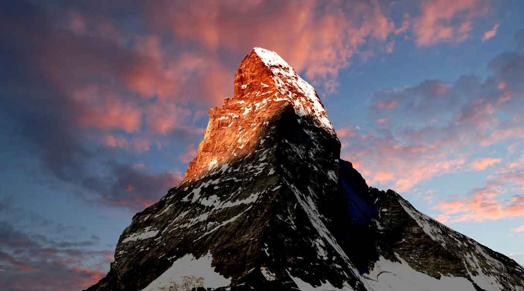 the_gentlemans_challenge_view_of_swiss_alps_peak_sunset